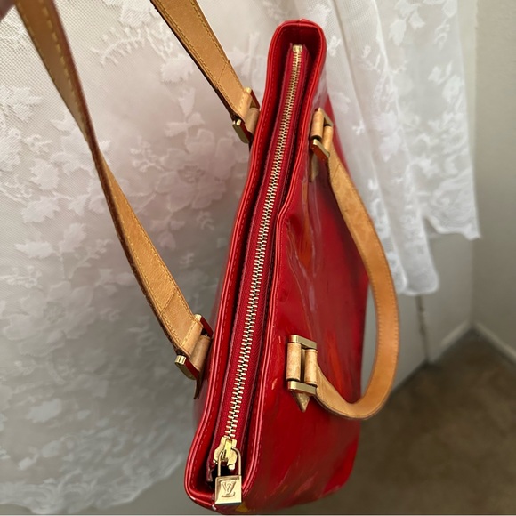 Louis Vuitton Houston Tote Red Leather Monogram Vernis - Picture 9 of 12